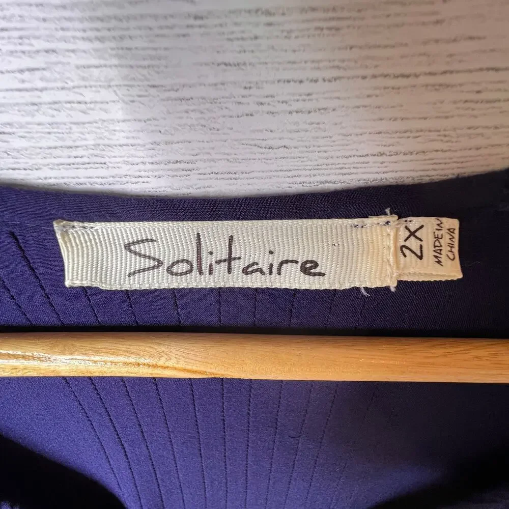 Solitaire Blouse Womens Size 2X Navy Blue Pintuck Button Down Embroidery Boho - Picture 2 of 15